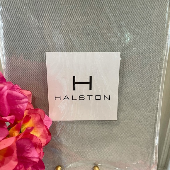 🆕Halston Ombré Grey Shower Curtain-NWT - Picture 2 of 11